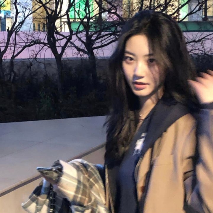 女仆们